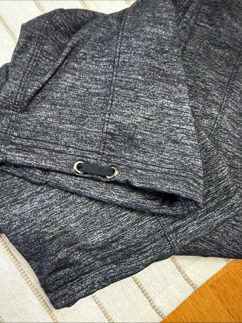 Athleta Capri Pant Black XS - Picture 6 of 6